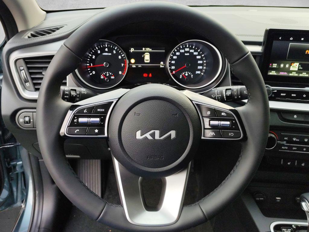 Kia Ceed SW 1.5 AT Spirit -S- LED Navi