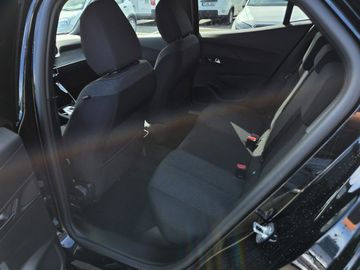 Peugeot 2008 - 10