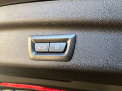 Fahrzeugabbildung BMW 218d AT Luxury Line -- Pano/Massage/Innovation