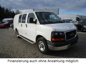 GMC Savana 2016