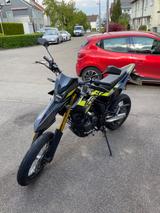 Online Bestia 125 SM - Offers
