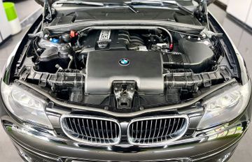 BMW 118 - 9