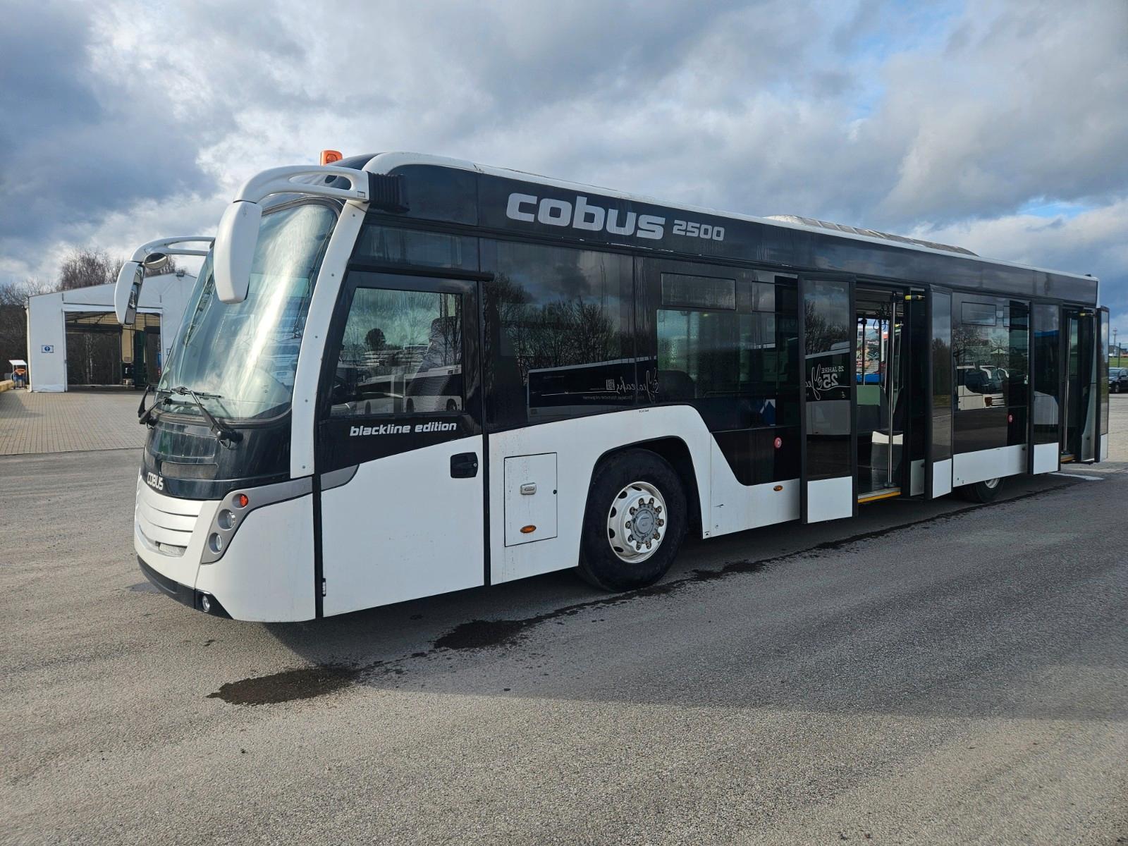 Andere COBUS 2500 Vorfeldbus