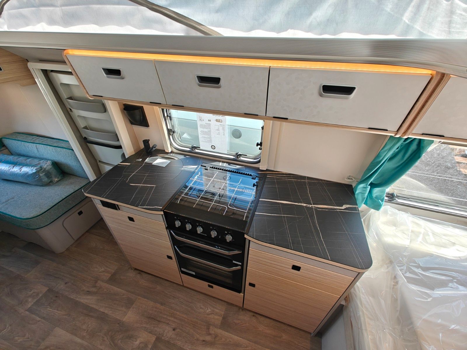 Fahrzeugabbildung HYMER / ERIBA / HYMERCAR Touring 630 Legend Urban 2026