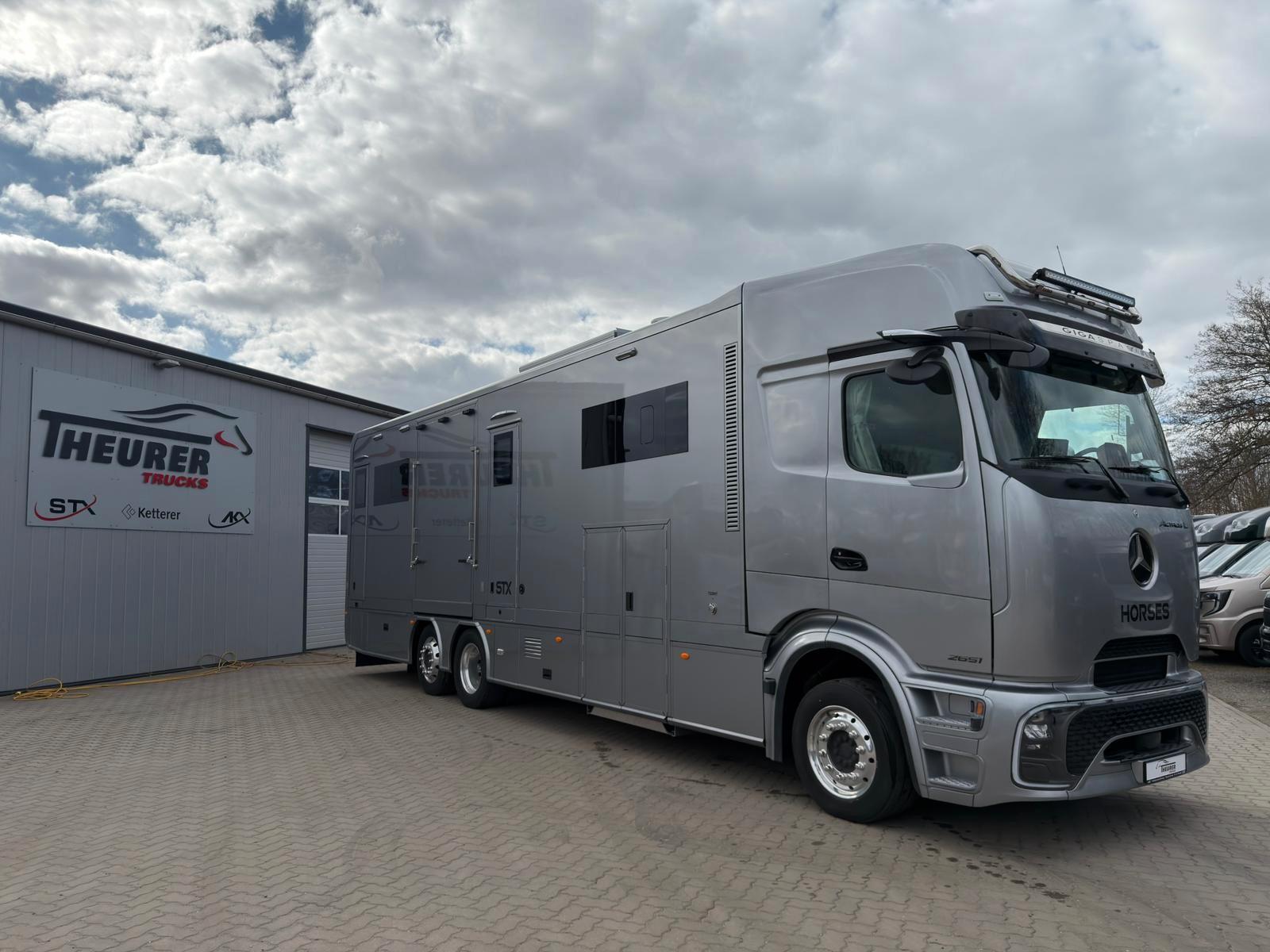 Mercedes-Benz Actros 2651 STX Pop-Out, Pop-Up. u. Wohntrailer