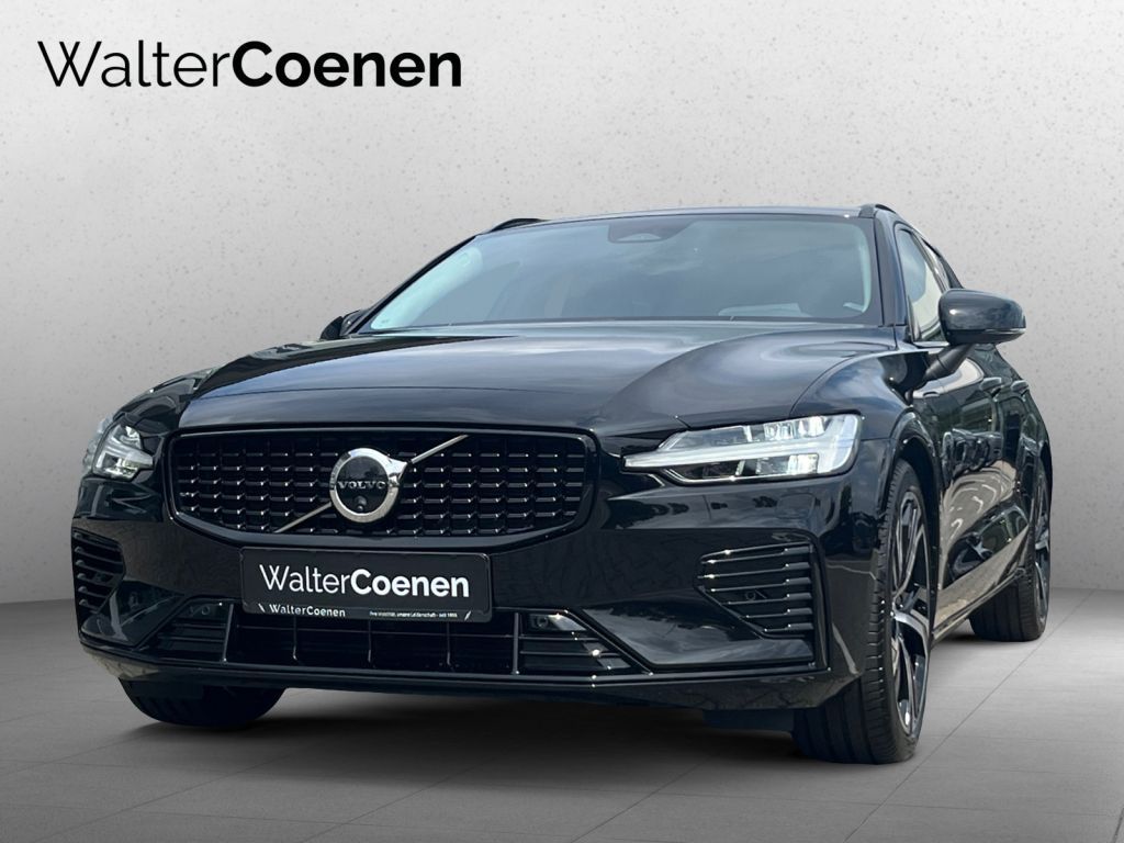 VOLVO V60 T6 Plug-in Hybrid AWD Plus Dark  360° Harman