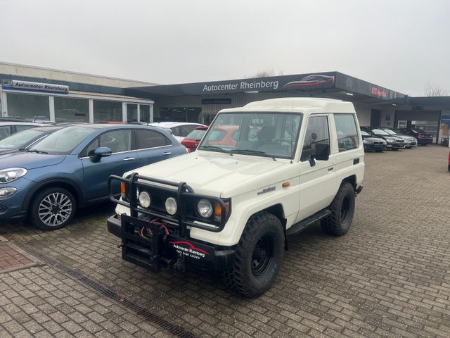 Toyota Land Cruiser 4x4 2.Hand Oldtimer Top Zustand