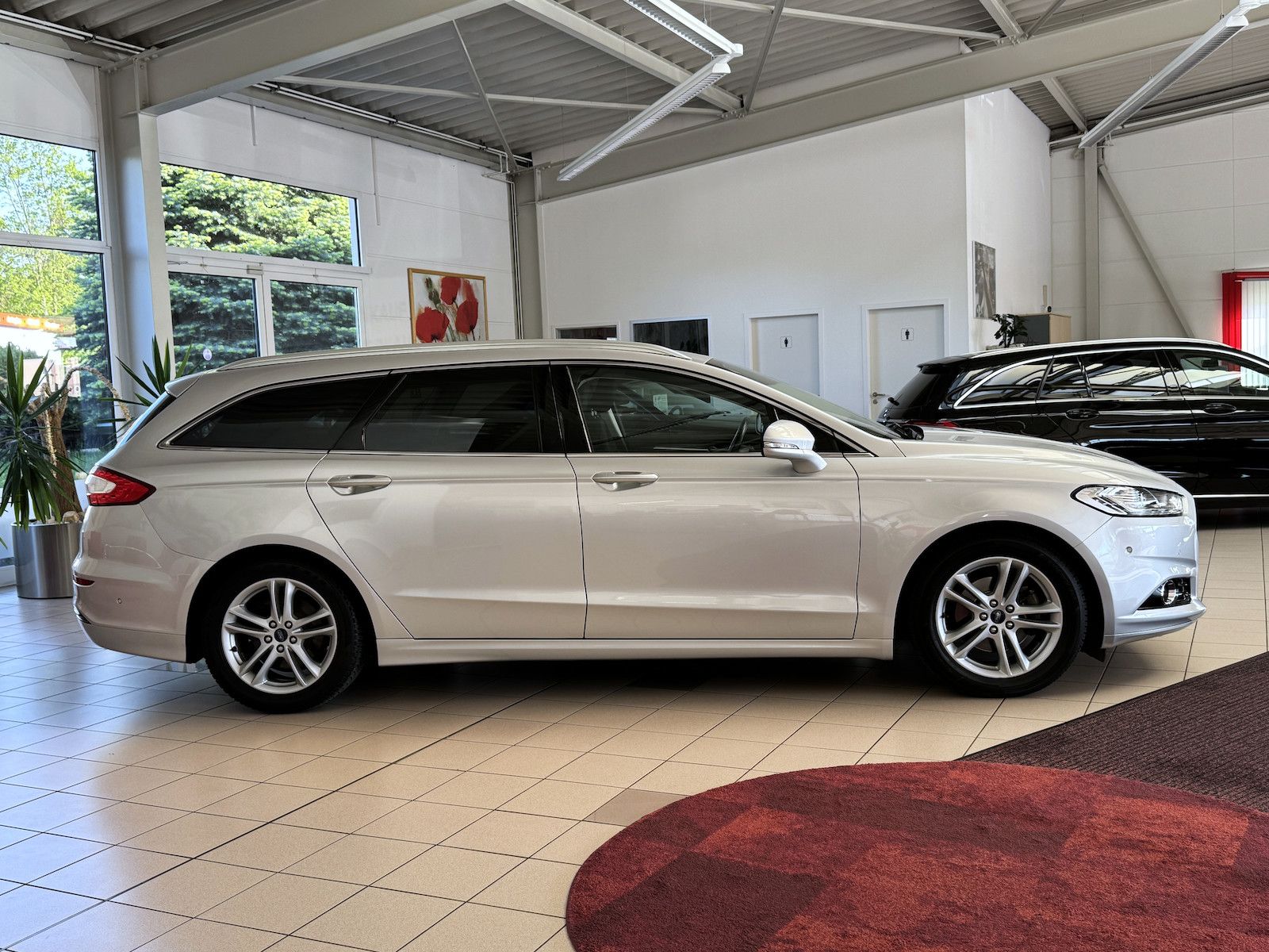 Fahrzeugabbildung Ford Mondeo Titanium LED/DAB/Navi/Keyless/Cam/CarPlay