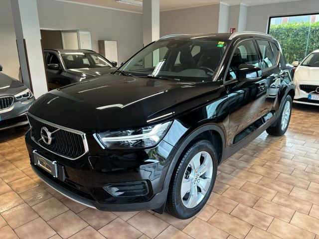 Volvo XC40 2.0 d3 Momentum*TAGLIANDI CERTIFICATI