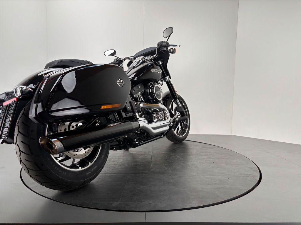 Fahrzeugabbildung Harley-Davidson SPORT GLIDE *NEUWERTIG *5HD