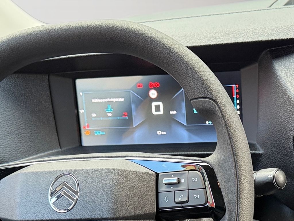 Fahrzeugabbildung Citroën Jumpy 2.0 BlueHDi 145 Standard