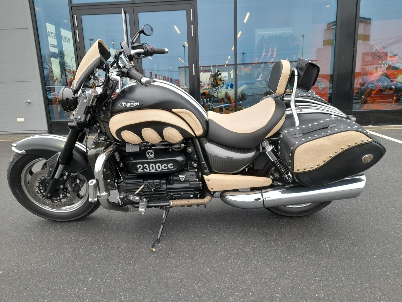 Triumph Rocket III Roadster ABS