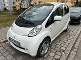 Mitsubishi i-MiEV - - - Mitsubishi mit Elektro-Antrieb: Kleinwagen