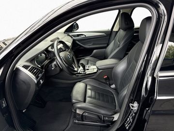 BMW X4 - 11