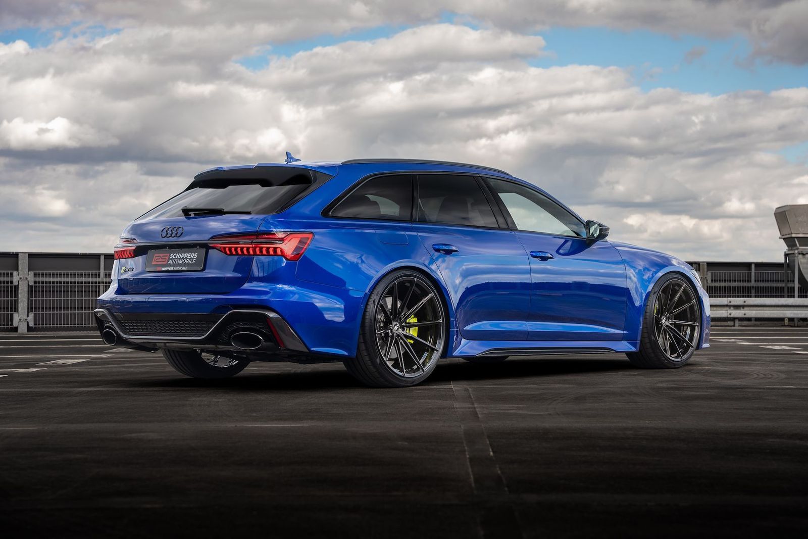 Fahrzeugabbildung Audi RS6 KERAMIK|B&O-ADVANCED|CARBON|UNIKAT|1080PS