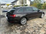 Skoda Superb 2.0 TDI SCR 140kW DSG PREMIUM EDIT CO... - Skoda Superb: 140