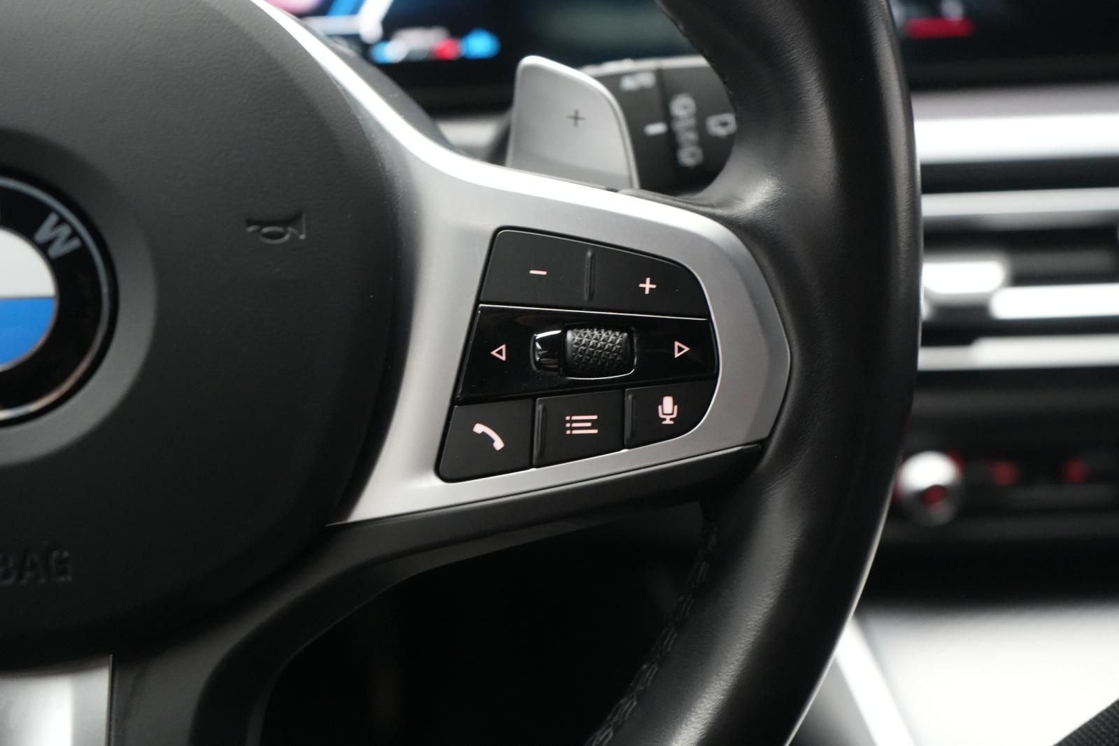 BMW 320 i Touring M Sport ACC/Kamera/Wide/LED foto 19