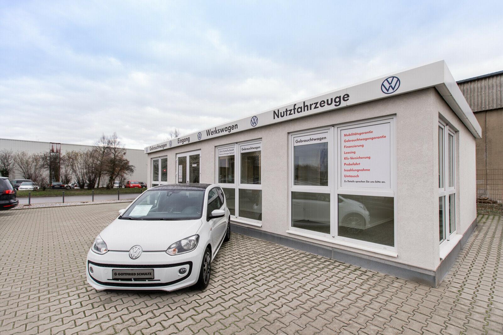 showroom-image-top