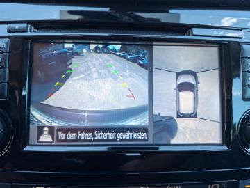 Nissan Qashqai Tekna 1.6 °LED°AHK°Pano°Kamera°SHZ°BF°