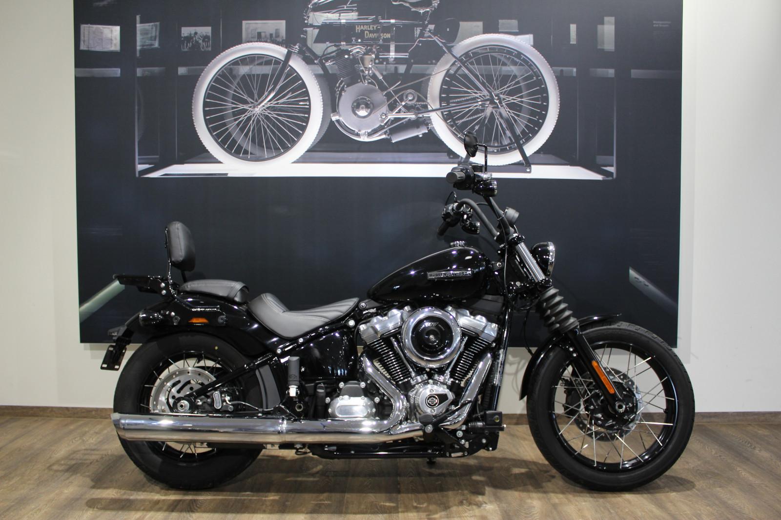 Harley-Davidson Street BOB FXBB 2025 Top Zustand