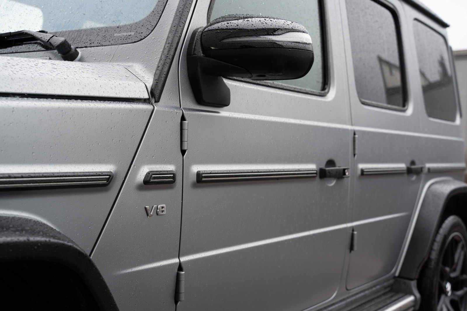 Fahrzeugabbildung Mercedes-Benz G500 V8 AMG BURM MEMORY CARBON 20" PANO 360° G63