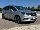 Opel Zafira C Innovation 2.0 CDTI 125kW*PDC*ALU*NAVI* - Opel Zafira mit Anhängerkupplung