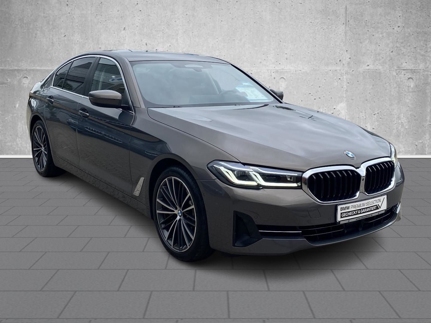 BMW 530 I xDrive HUD StandHZG ACC SHZ LHZ HUD LED 36 foto 4