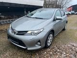 Toyota Auris Life 1,6-l-Valvematic - Toyota Auris: Valvematic