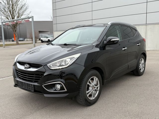 Hyundai ix35 AWD AUTOM. PANO LEDER XENON NAVI R.KAM AHK