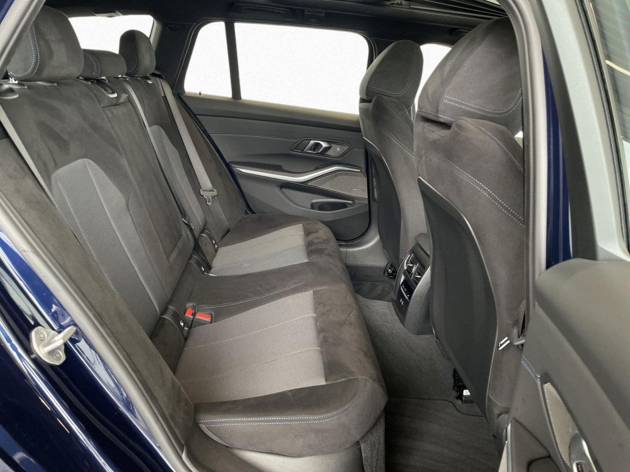 BMW 330 - Bild 14