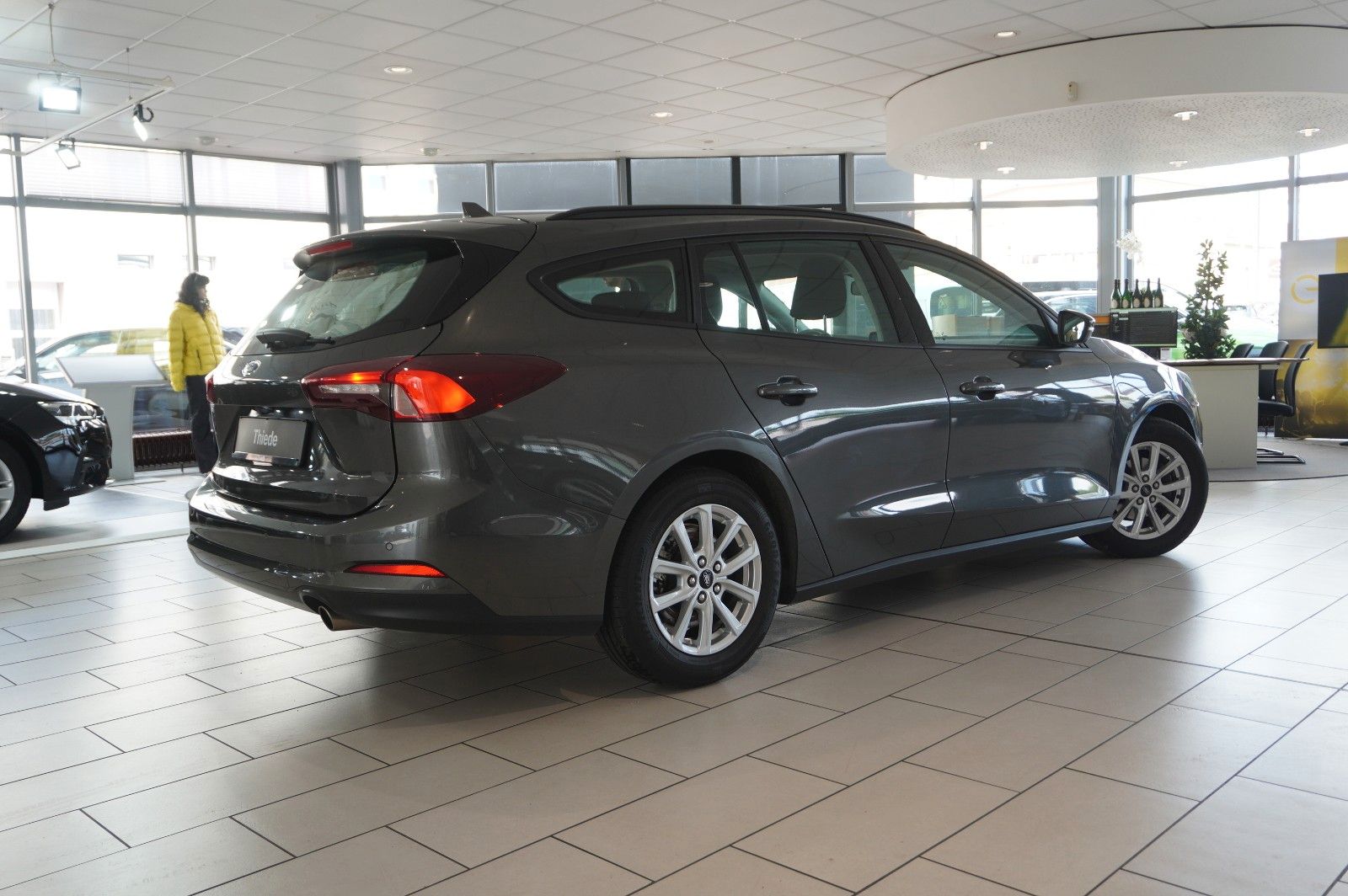 Fahrzeugabbildung Ford Focus Turnier 1.5D COOL & CONN. NAVI/LED/KAMERA