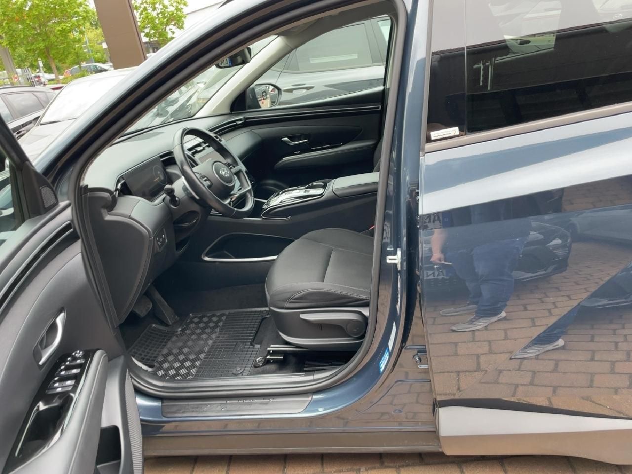 Fahrzeugabbildung Hyundai TUCSON Trend + Navi-Paket + Assistenz-Paket
