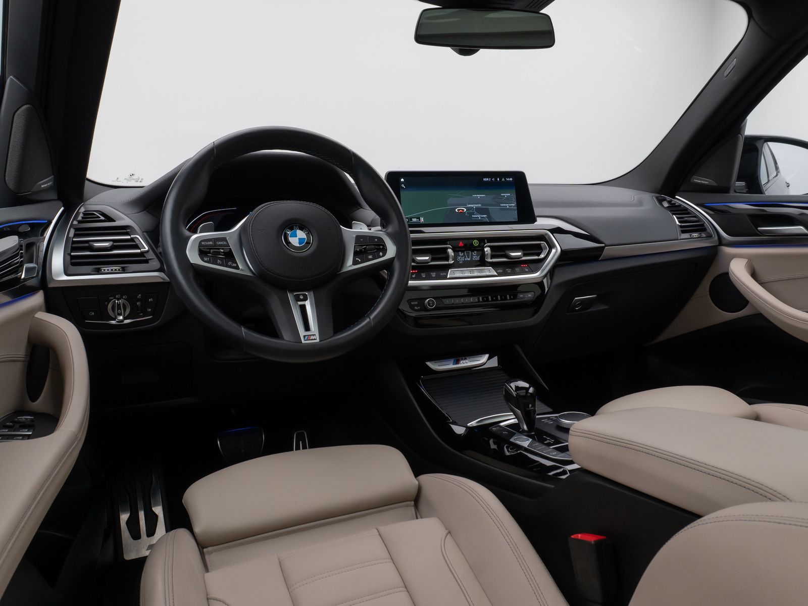 Fahrzeugabbildung BMW X3 M40i  Panorama Kamera HUD DAB H/K Komfort 20"