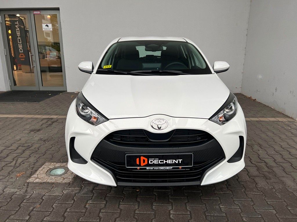 Fahrzeugabbildung Toyota Yaris Hybrid Teamplayer Comfortpaket