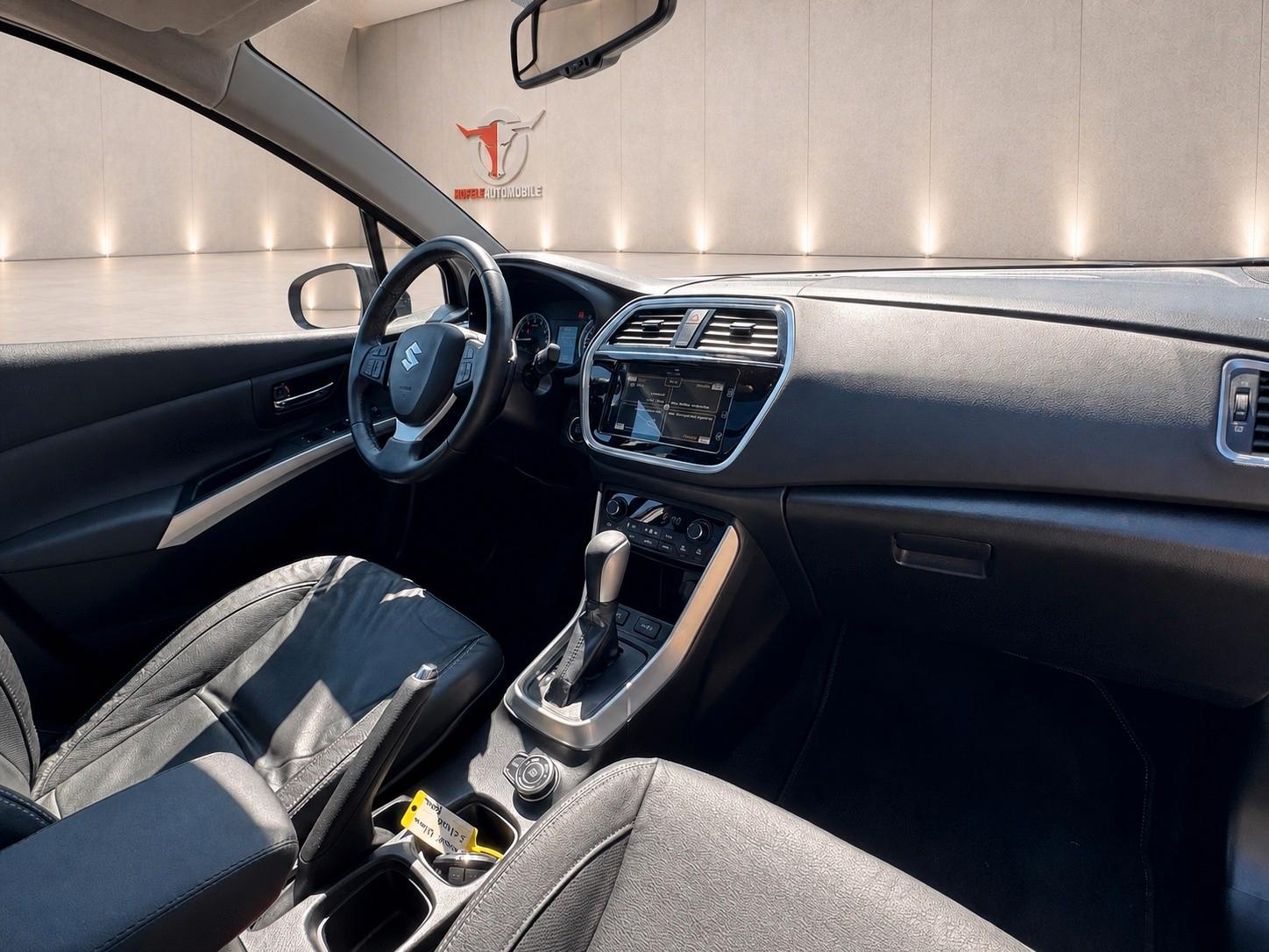 Suzuki SX4 S-Cross Comfort+ 4x4*ACC/PANO/LEDER/CAM*