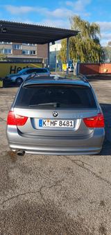 BMW 320i Touring - - BMW 320 aus 2009: Kombi