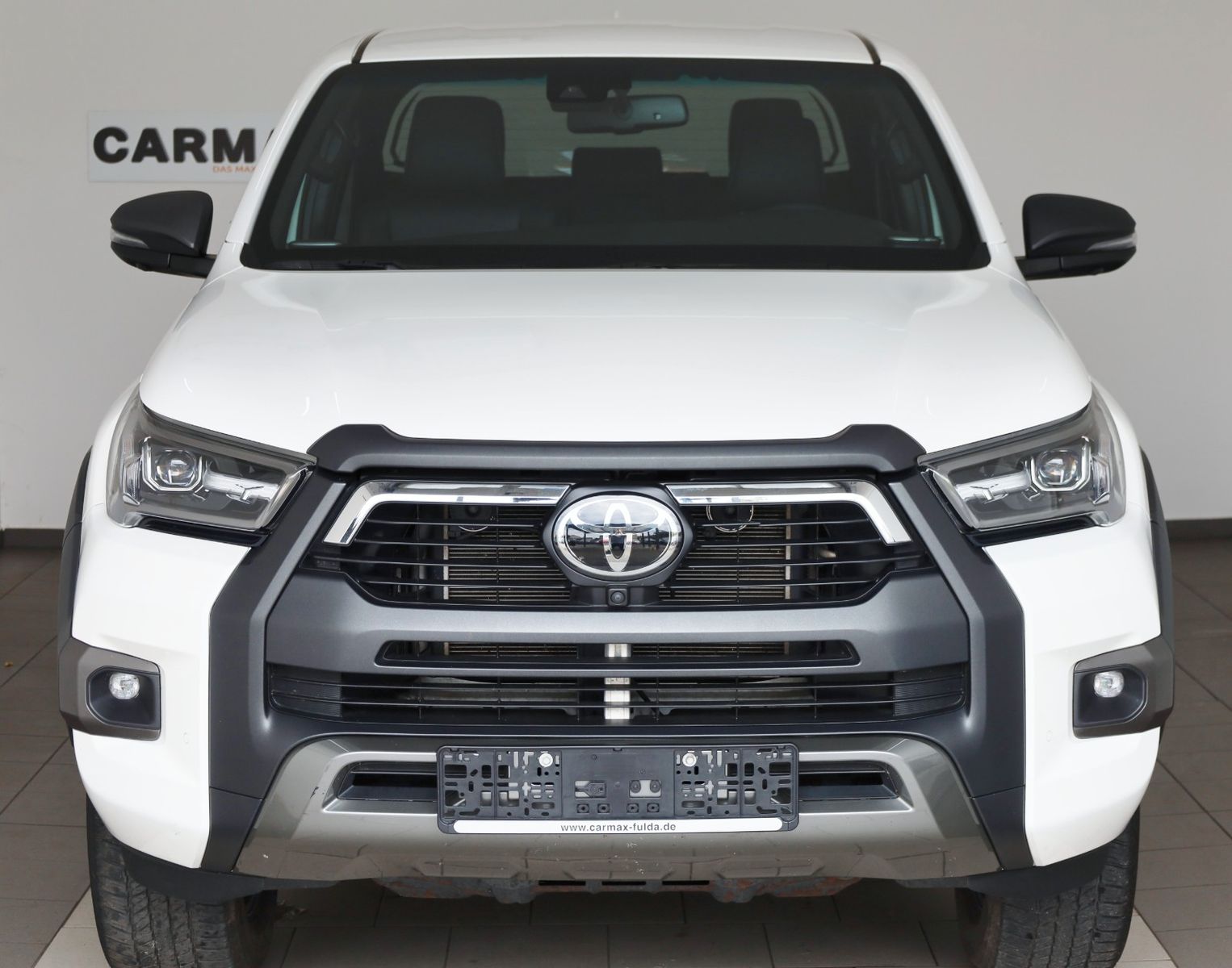 Fahrzeugabbildung Toyota Hilux 2.8 D-4D 4x4 Invincible,Leder,ACC,Garantie