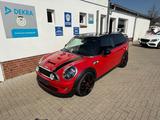 MINI COOPER_S Clubman Cooper S - rote MINI Cooper S Clubman