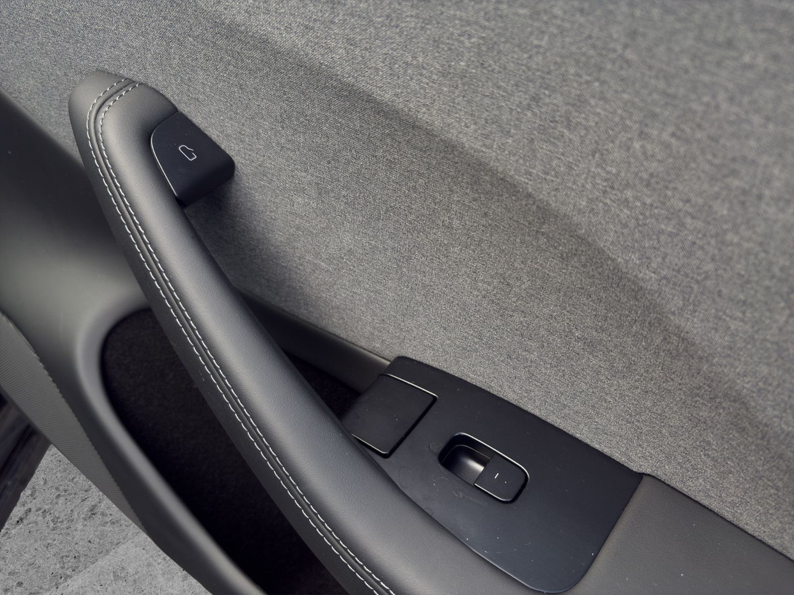 Fahrzeugabbildung Tesla Model 3 Long Range RWD/Keyless/ACC/Pano/Ambiente