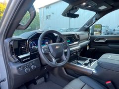 CHEVROLET Silverado 2500 Crew Cab 6.6l V8 Duramax TD MY 26