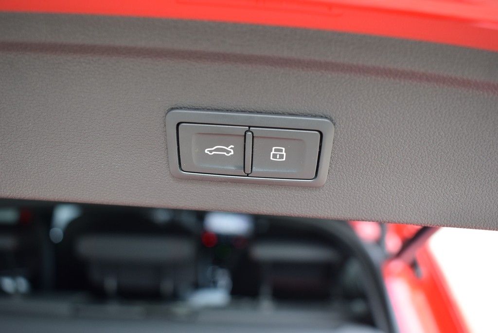 Audi A3 Sportback 40 TFSIe S-line AHK Navi RüKam foto 19
