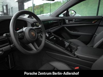 Porsche Panamera - 4
