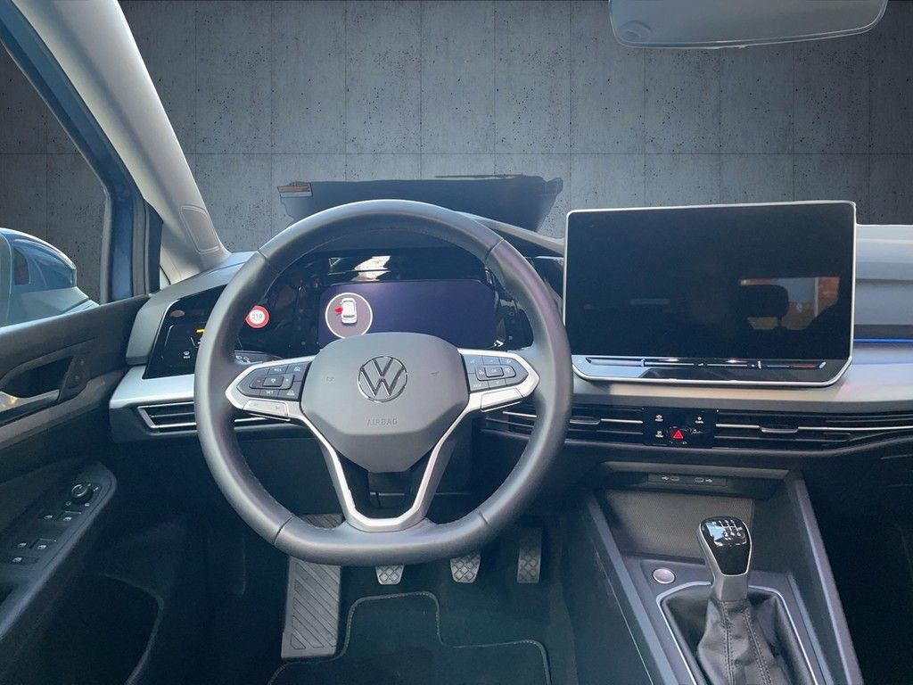 Volkswagen Golf - Bild 9