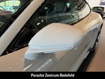 صورة مصغرة 13 لـ 2025 Porsche TAYCAN