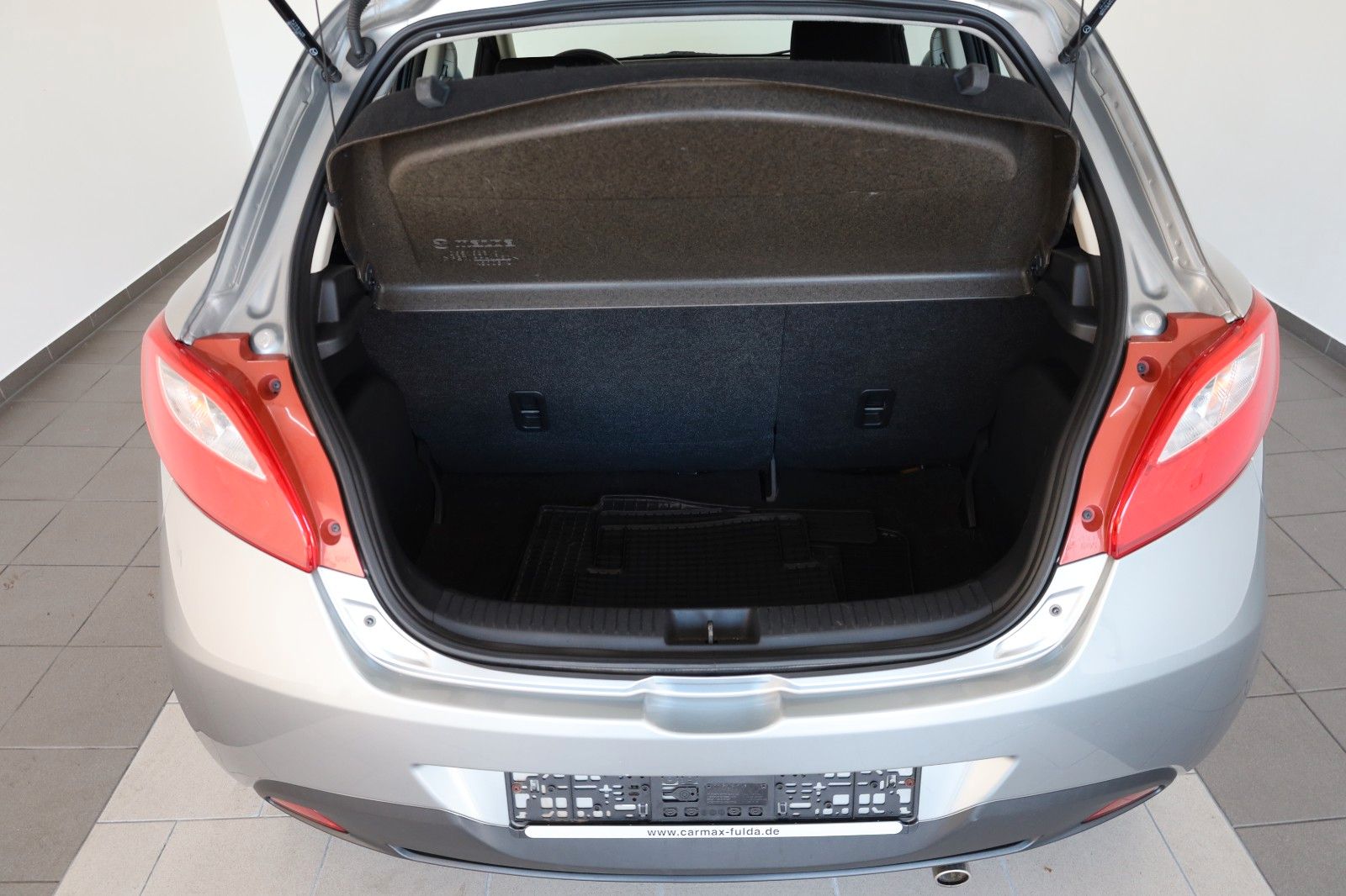 Fahrzeugabbildung Mazda 2 Lim. 1.3 Edition SH,Energy-Paket