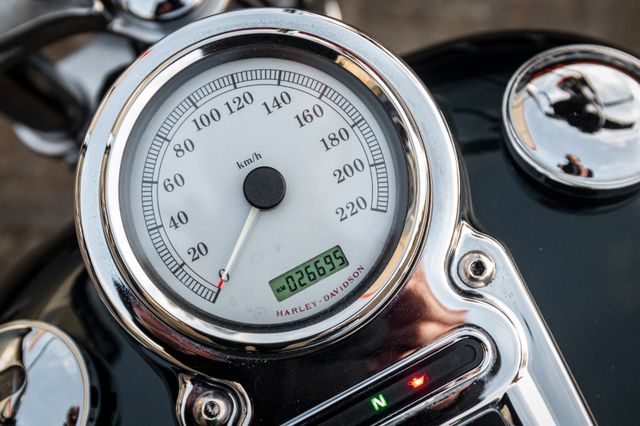 Fahrzeugabbildung Harley-Davidson FXDC Dyna Super Glide Custom - PENZL -