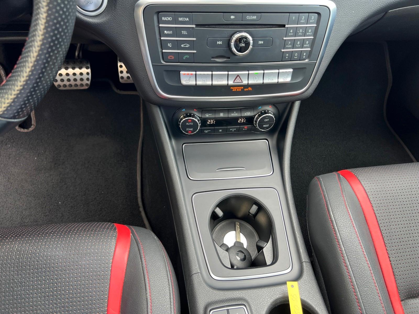 Mercedes-Benz CLA 250 SB AMG Line 4MATIC StdHzg PANO