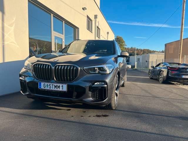 BMW X5 M50