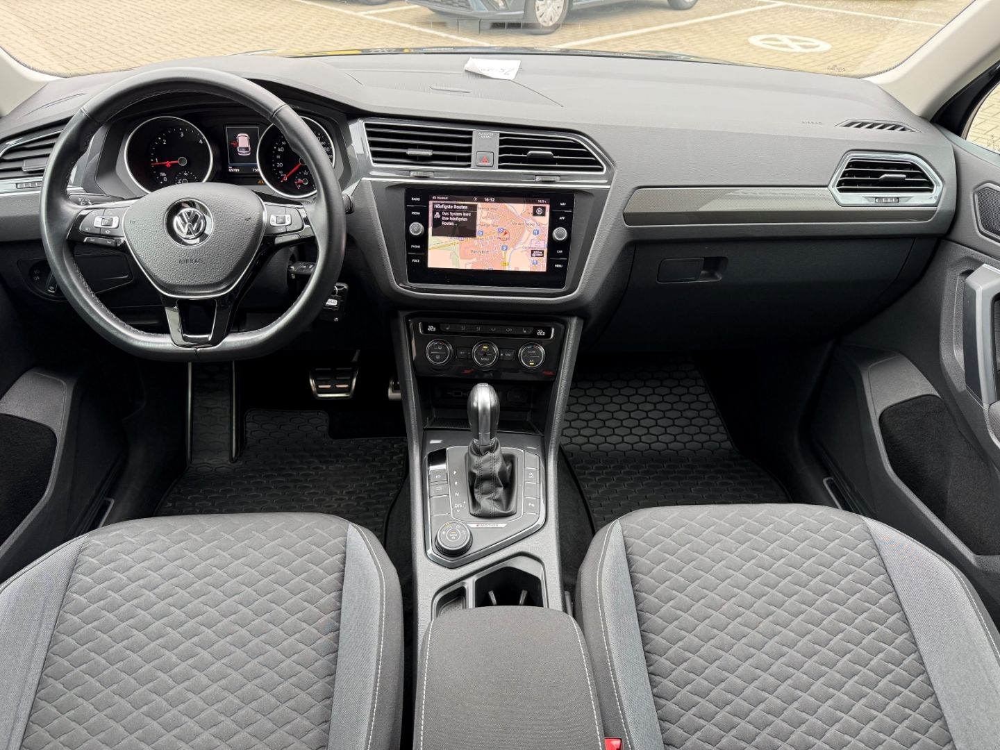 VW Tiguan Join Start-Stopp 4Motion 2.0 TDI BMT EU6d - Image 23