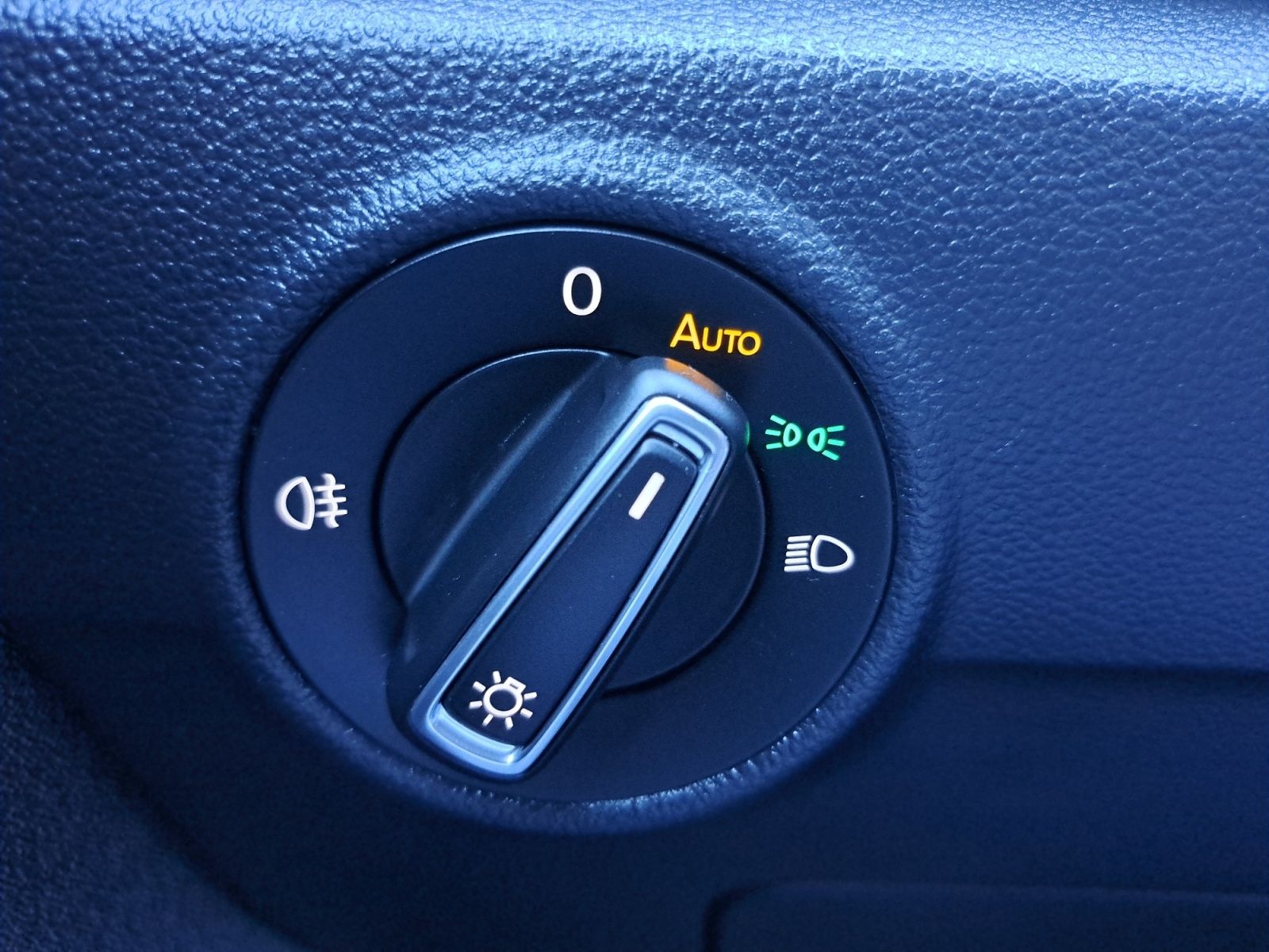 Volkswagen T-Roc - Bild 25